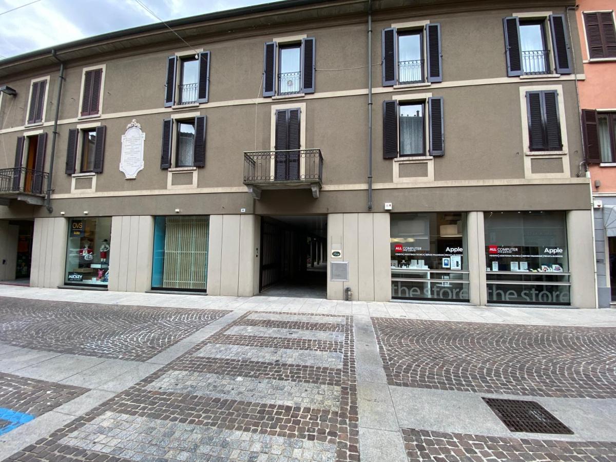 La Casa Di Garibaldi Apartment Borgomanero Ngoại thất bức ảnh